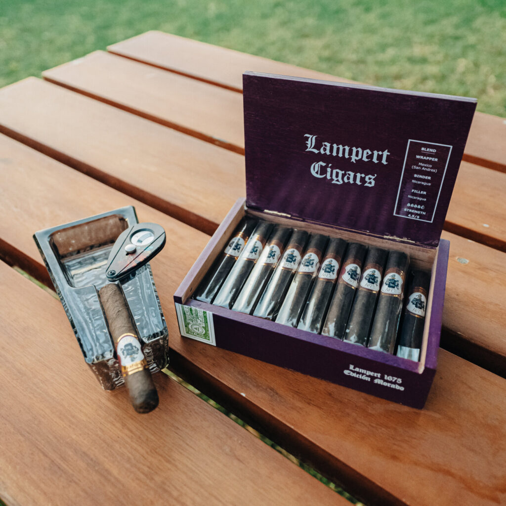 Edition Morado - Lampert