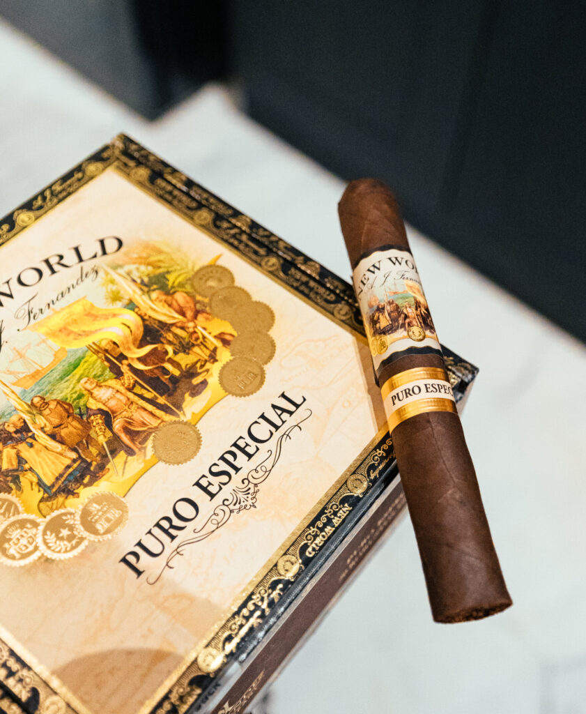 New World Puro Especial - AJ Fernandez