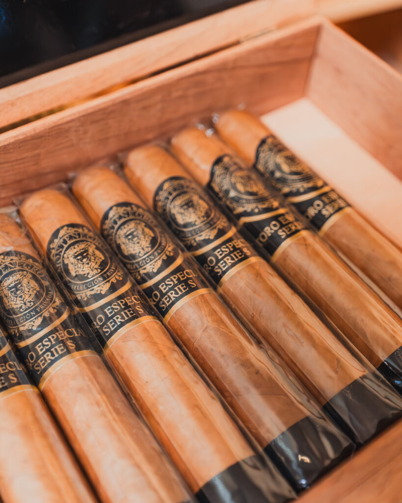 Toro Especial Series S - Montenegro Cigars